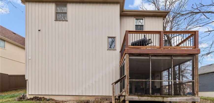 7833 N Strathbury Avenue, Kansas City, MO 64151