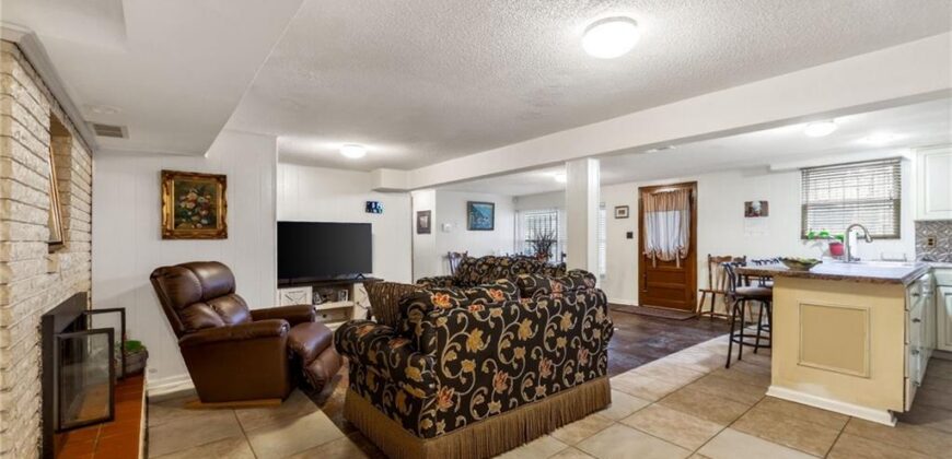 3803 NW 62nd Terrace, Kansas City, MO 64151