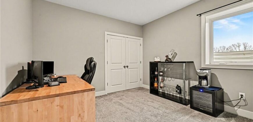 12203 N Virginia Avenue, Kansas City, MO 64165