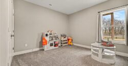 12203 N Virginia Avenue, Kansas City, MO 64165