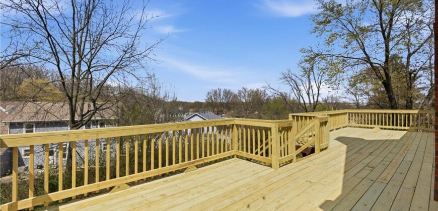 1206 Campbell Street, Liberty, MO 64068