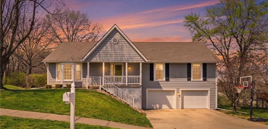 1206 Campbell Street, Liberty, MO 64068