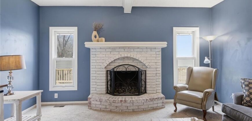 1206 Campbell Street, Liberty, MO 64068