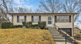819 S Main Street, Liberty, MO 64068