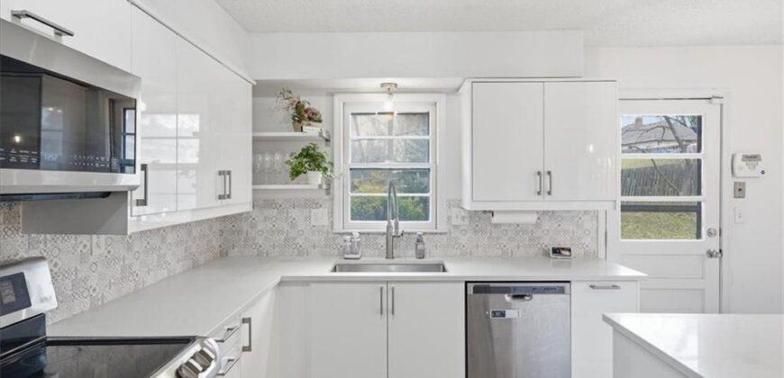 3012 NW 55th Street, Kansas City, MO 64152
