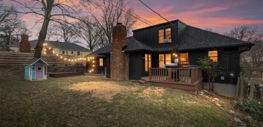 3012 NW 55th Street, Kansas City, MO 64152