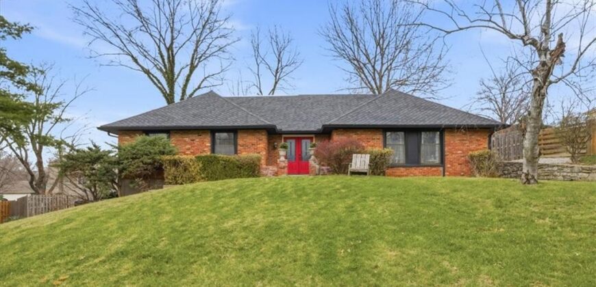 3012 NW 55th Street, Kansas City, MO 64152