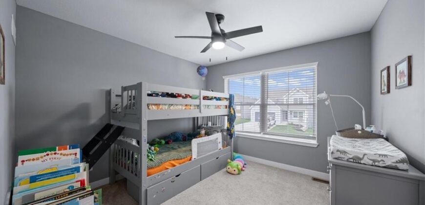 16083 Ryan Circle, Parkville, MO 64152