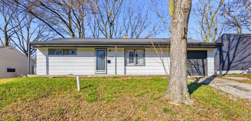5910 N Park Avenue, Gladstone, MO 64118