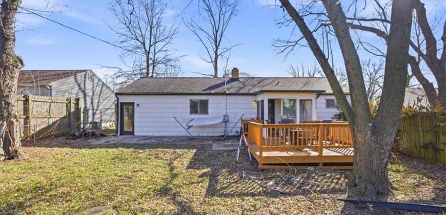 5910 N Park Avenue, Gladstone, MO 64118
