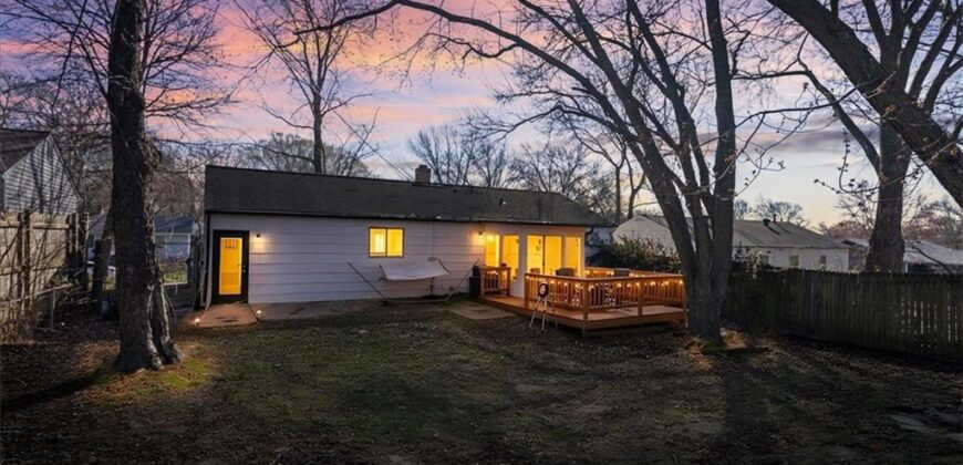 5910 N Park Avenue, Gladstone, MO 64118