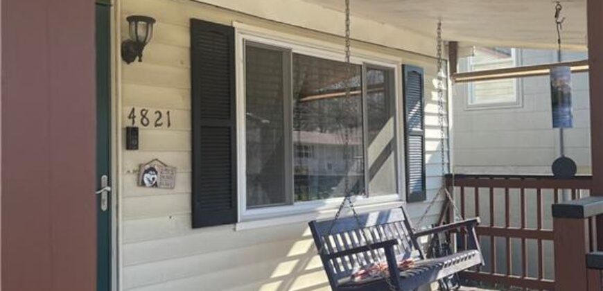 4821 N Tullis Drive, Kansas City, MO 64119