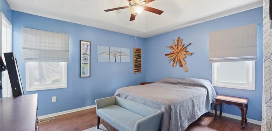 10303 N Main Street, Kansas City, MO 64155