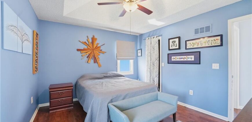 10303 N Main Street, Kansas City, MO 64155