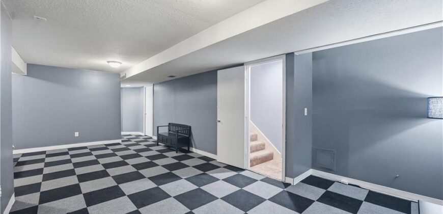 10303 N Main Street, Kansas City, MO 64155