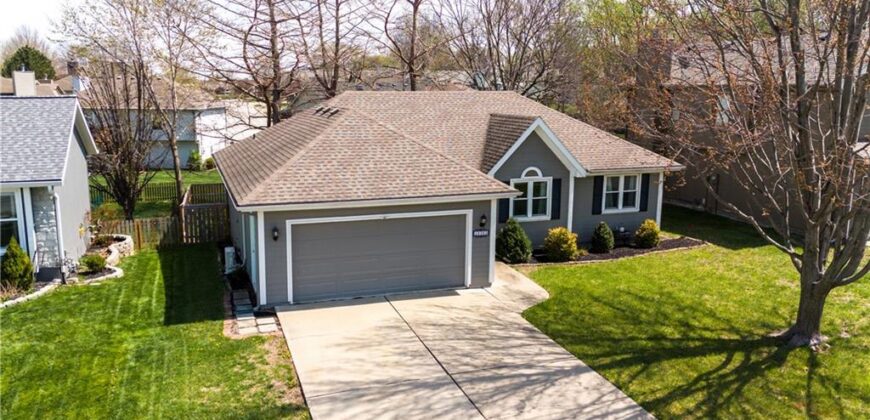 10303 N Main Street, Kansas City, MO 64155