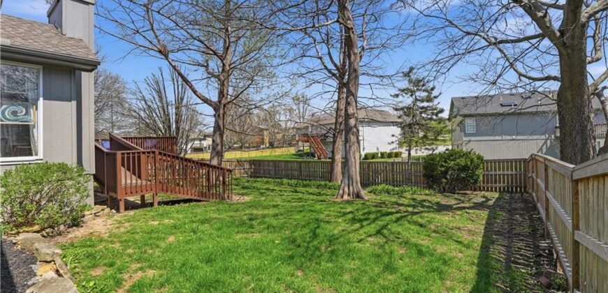 10303 N Main Street, Kansas City, MO 64155