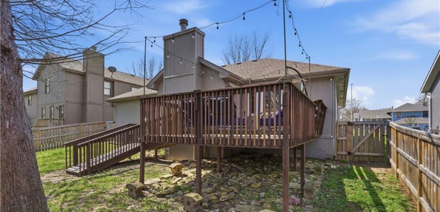 10303 N Main Street, Kansas City, MO 64155