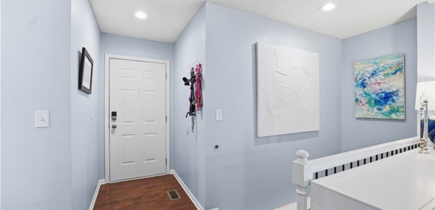 10303 N Main Street, Kansas City, MO 64155