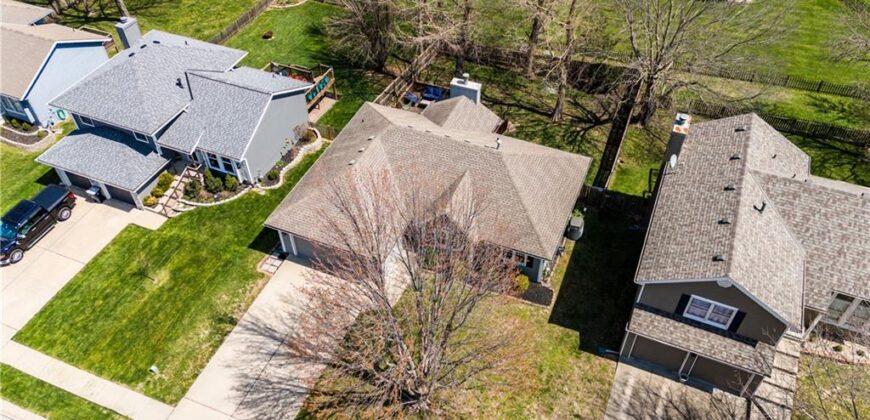 10303 N Main Street, Kansas City, MO 64155