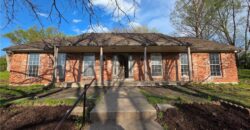 4811 Waukomis Drive, Kansas City, MO 64151
