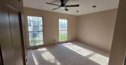 4811 Waukomis Drive, Kansas City, MO 64151