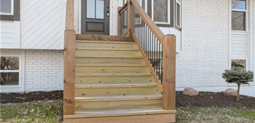 14401 NW 67th Street, Parkville, MO 64152