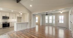 14401 NW 67th Street, Parkville, MO 64152