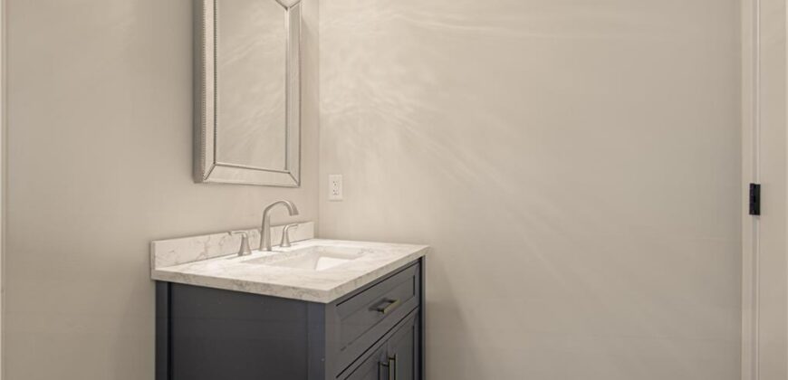 14401 NW 67th Street, Parkville, MO 64152