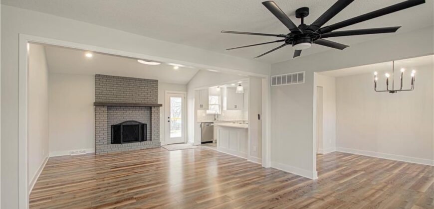 14401 NW 67th Street, Parkville, MO 64152