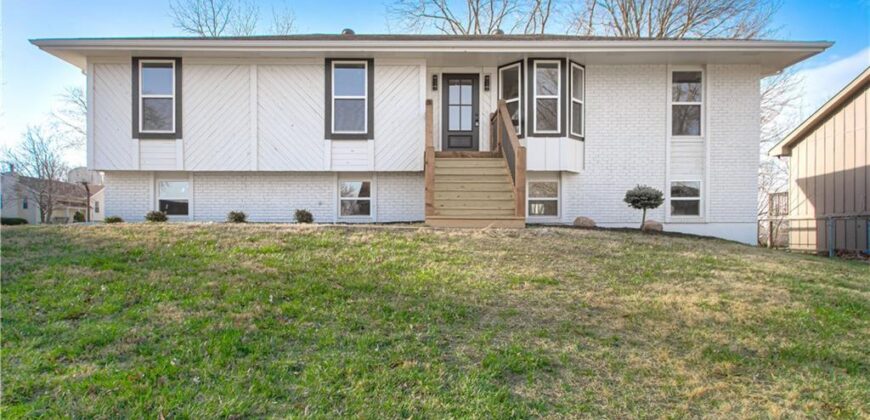 14401 NW 67th Street, Parkville, MO 64152