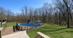 14921 Black Oak Drive, Smithville, MO 64089