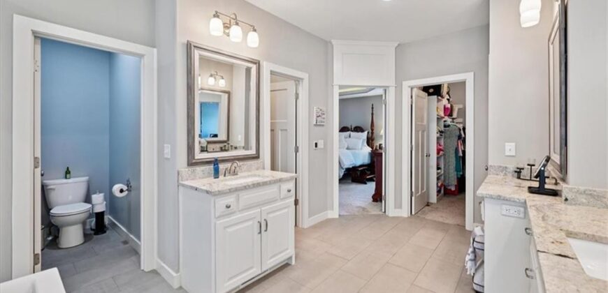 9519 N Lane Avenue, Kansas City, MO 64157