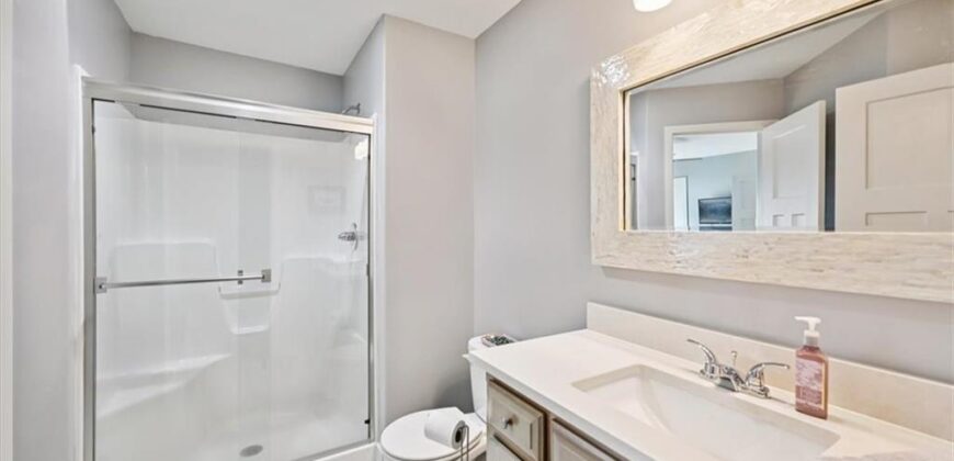 9519 N Lane Avenue, Kansas City, MO 64157