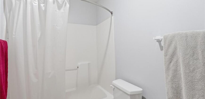 8509 N Eastern Avenue, Kansas City, MO 64157