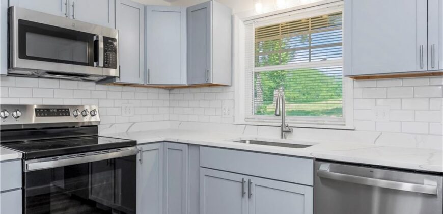 2308 NW 53rd Terrace, Kansas City, MO 64151