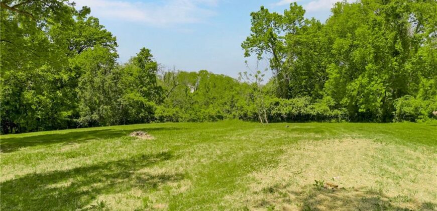 2308 NW 53rd Terrace, Kansas City, MO 64151