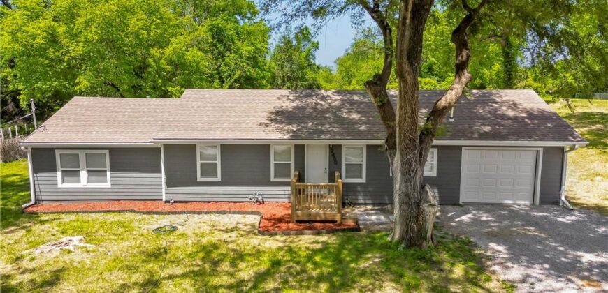 2308 NW 53rd Terrace, Kansas City, MO 64151