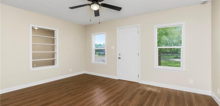 2308 NW 53rd Terrace, Kansas City, MO 64151