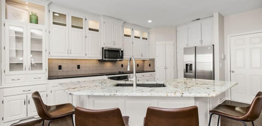 14630 NW 63rd Street, Parkville, MO 64152