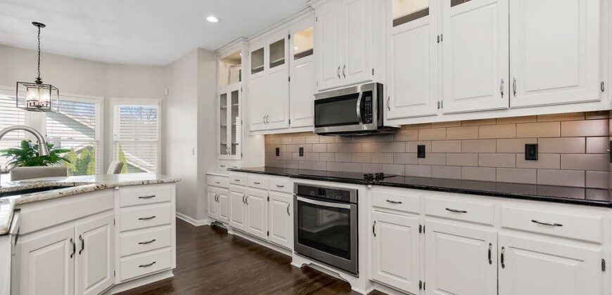 14630 NW 63rd Street, Parkville, MO 64152