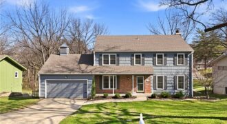 412 NW Briarcliff Road, Kansas City, MO 64116