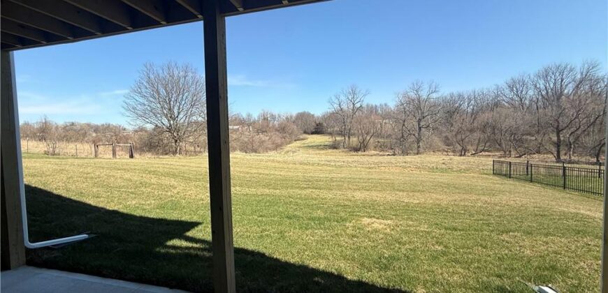 1059 Fir Lane, Liberty, MO 64068