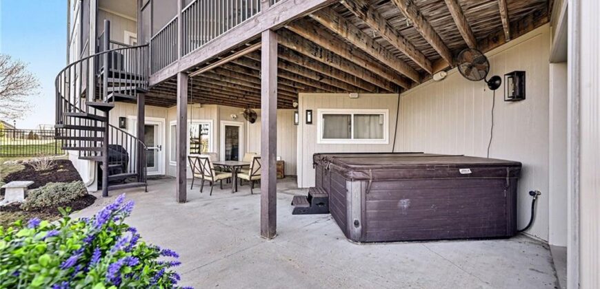 17660 NW 128th Street, Platte City, MO 64079