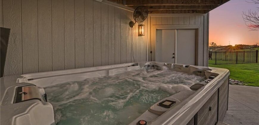 17660 NW 128th Street, Platte City, MO 64079