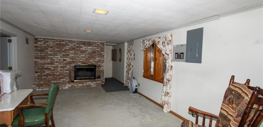 14 NW 40th Street, Kansas City, MO 64116