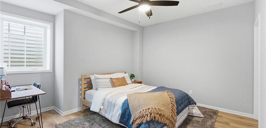 18120 N Peach Blossom Drive, Platte City, MO 64079