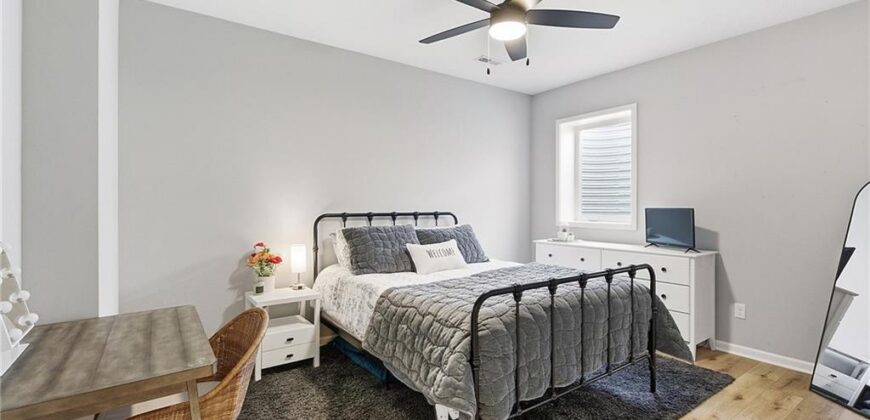 18120 N Peach Blossom Drive, Platte City, MO 64079