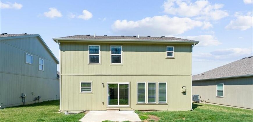 6809 Prairie Lane, Parkville, MO 64152