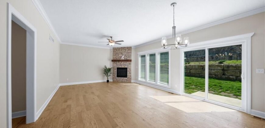 6809 Prairie Lane, Parkville, MO 64152